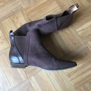 Brown ankle boots